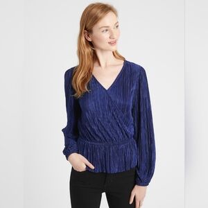 NWT Banana Republic Plisse Wrap-Effect Top in Navy